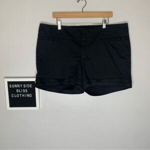 Torrid Women’s Black Cuffed Chico Shorts Size 20
